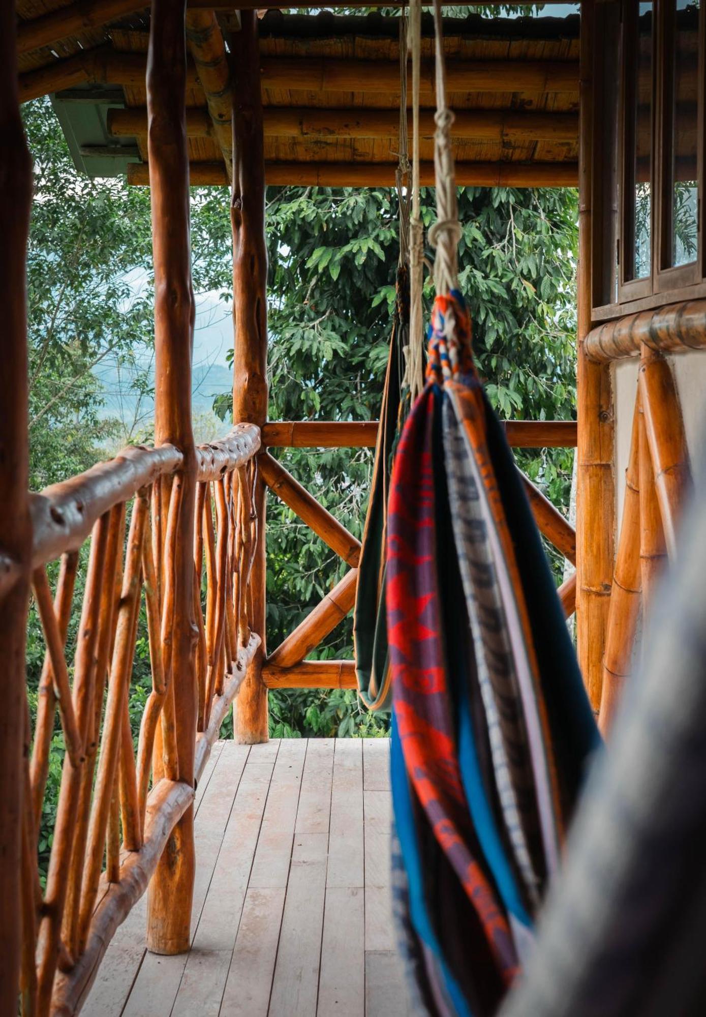 Hostal Pakay Tena Buitenkant foto