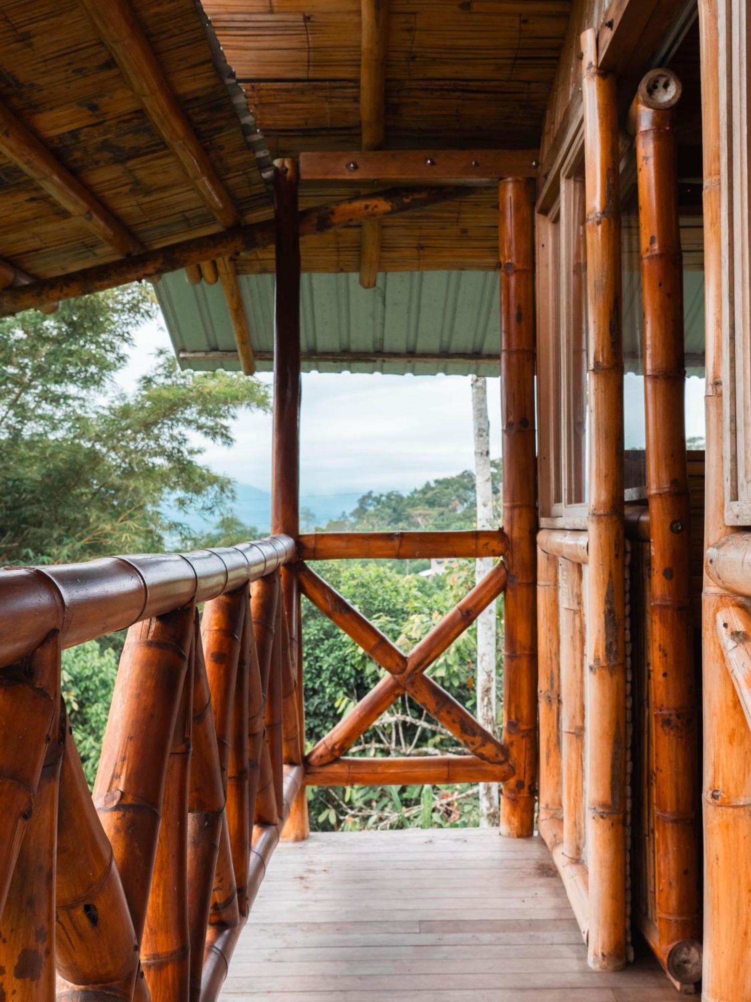 Hostal Pakay Tena Buitenkant foto