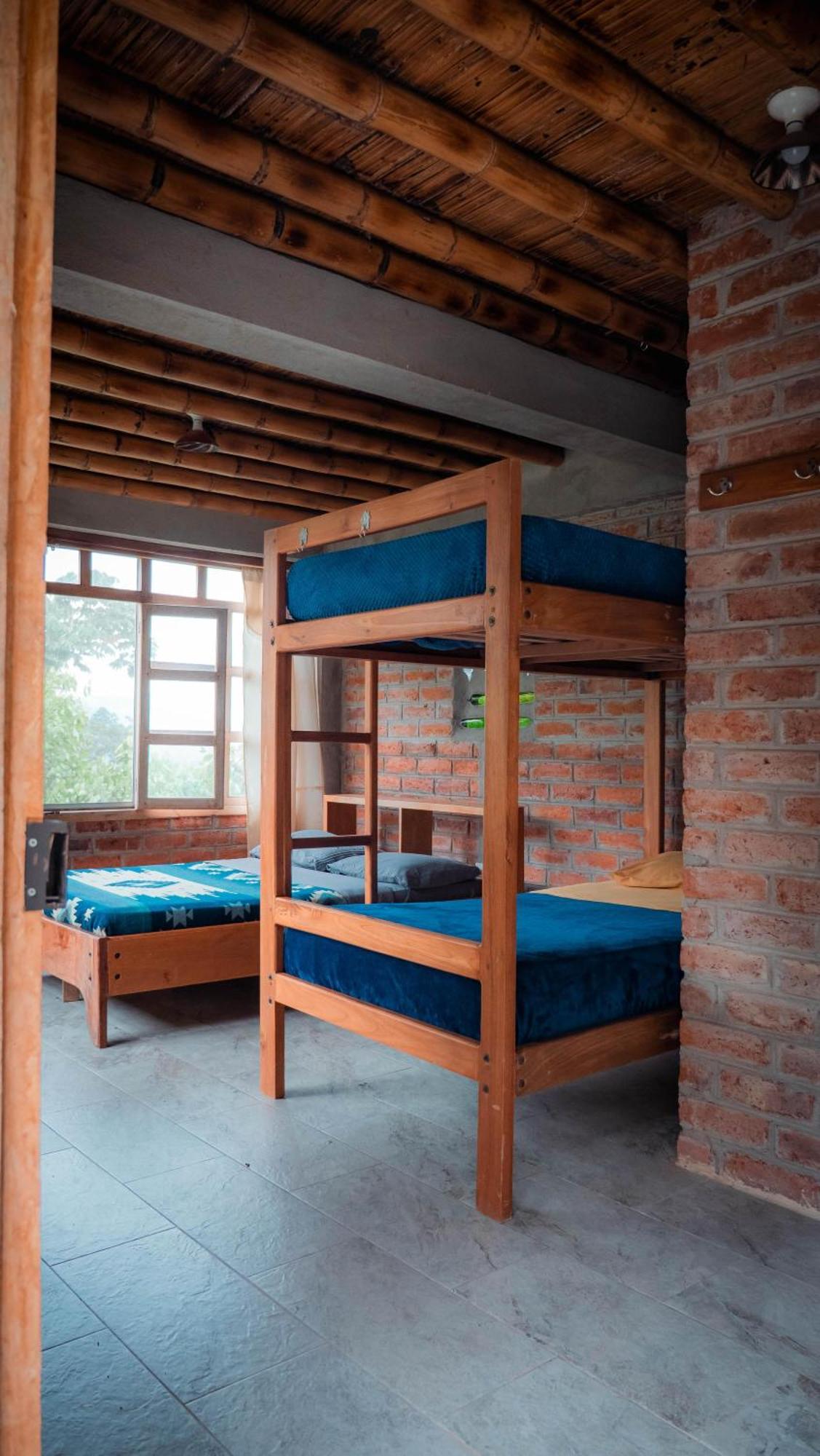 Hostal Pakay Tena Buitenkant foto